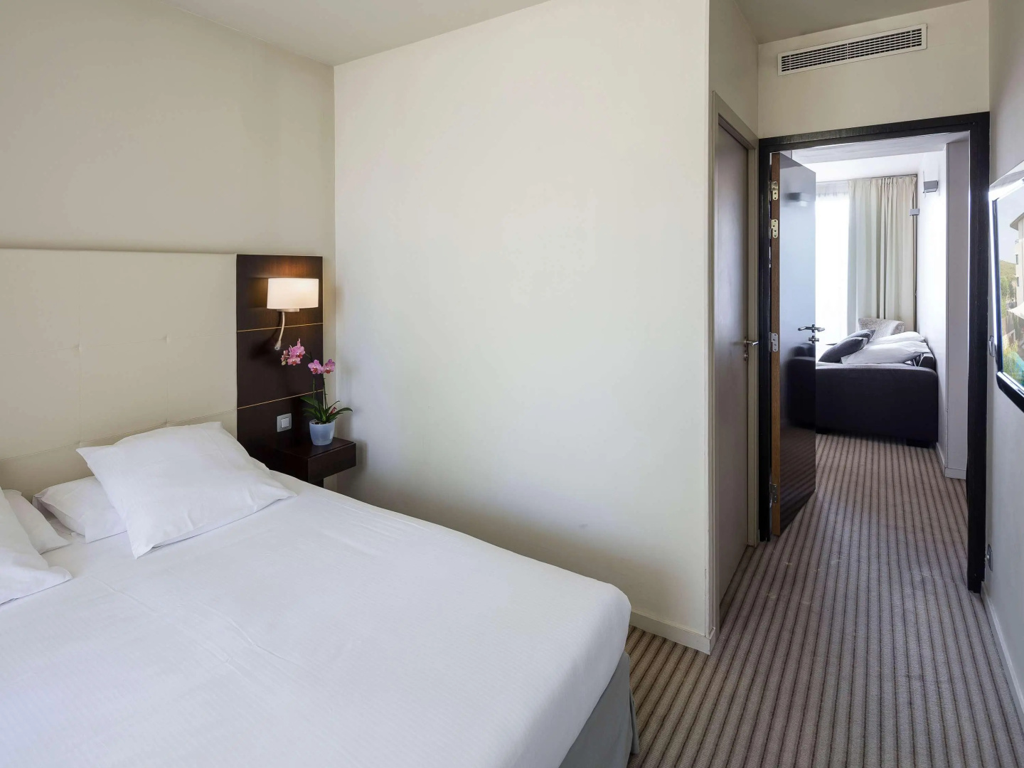 Photo - Mercure Aix-en-Provence La Duranne Gare TGV