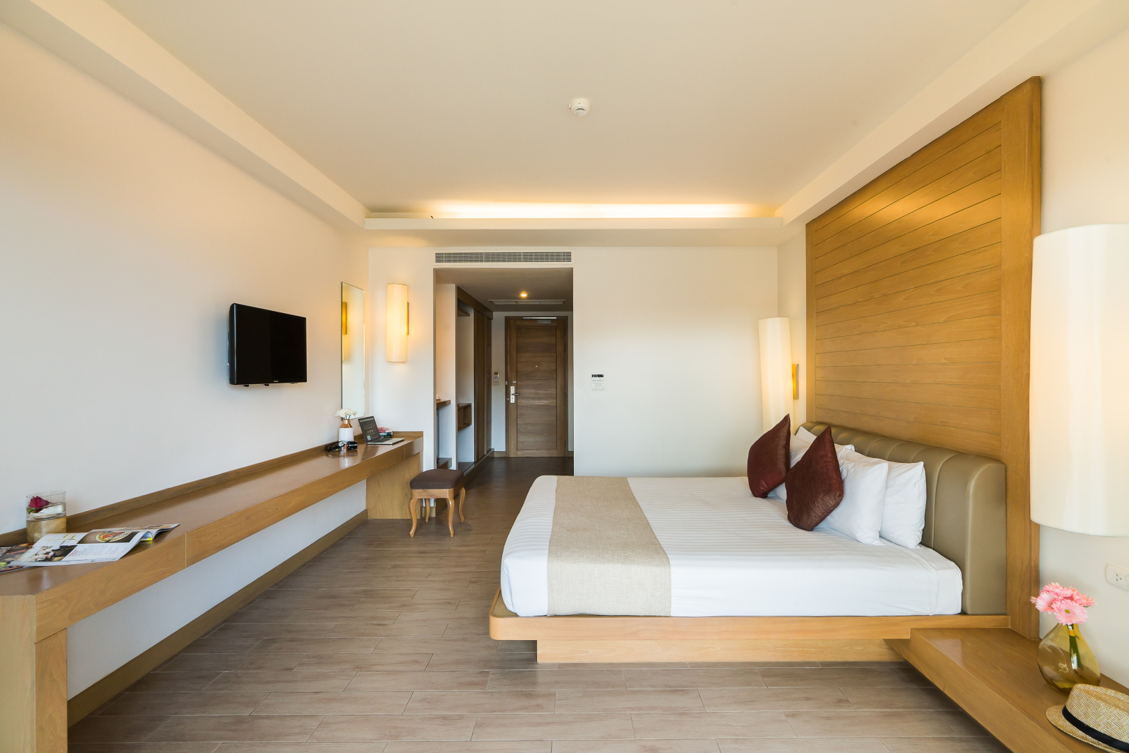 Ayrest Hotel