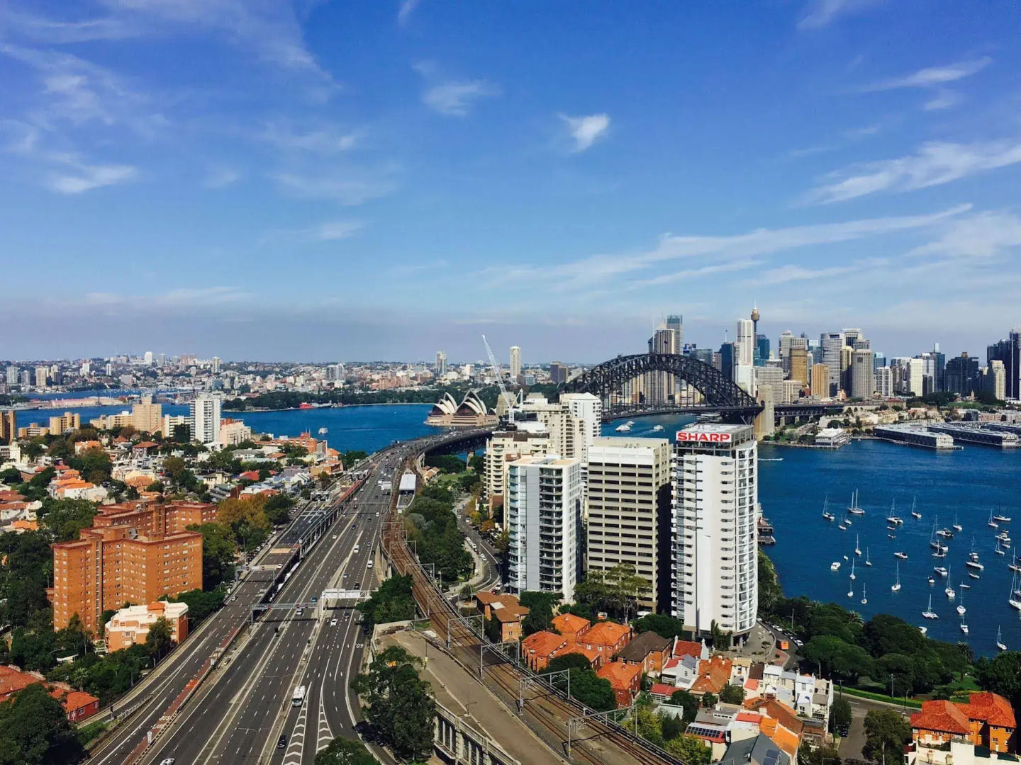 Foto - Meriton Suites North Sydney
