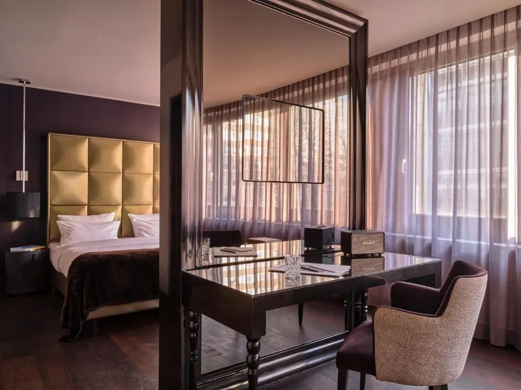 Foto - Roomers Frankfurt Central, Autograph Collection