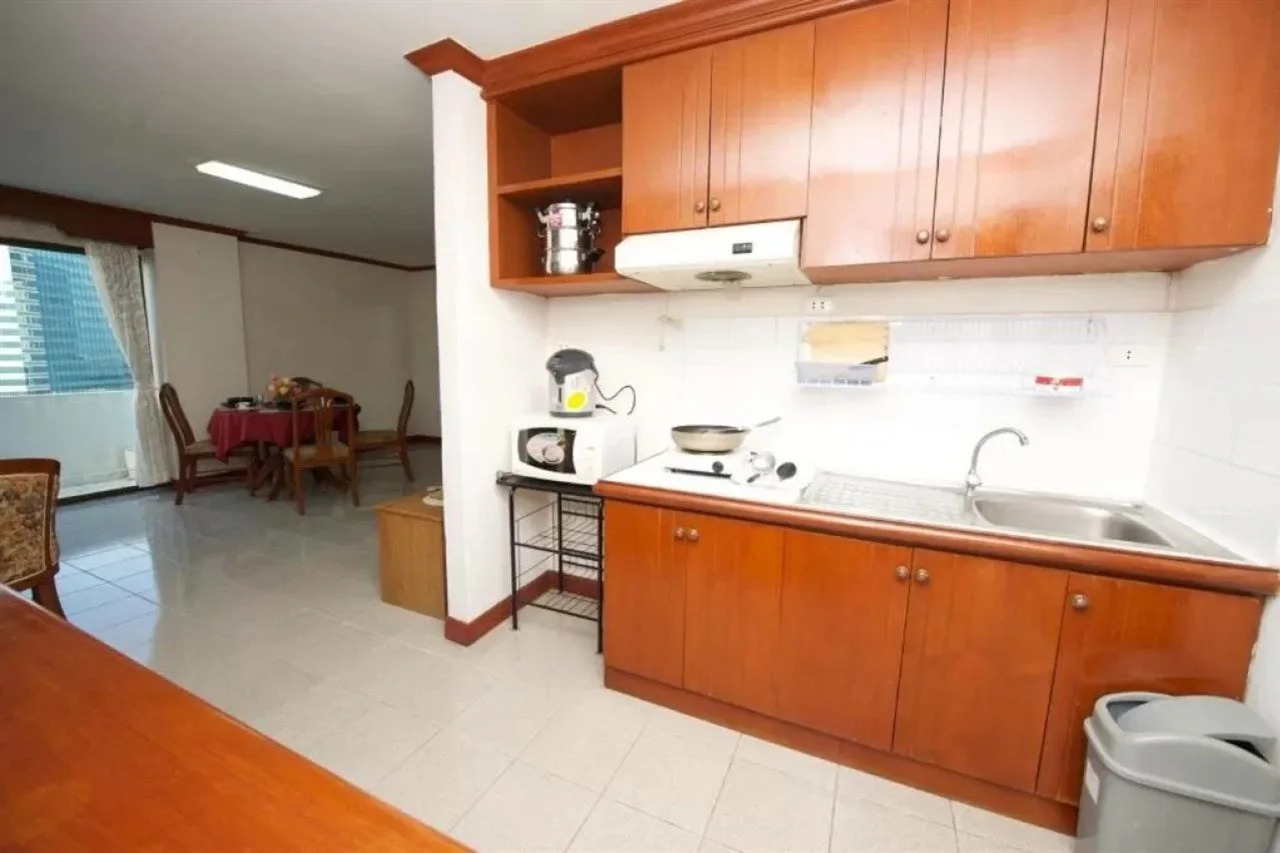 Photo - Poonchock Mansion