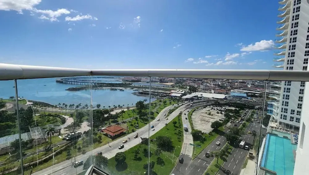 Photo - Luxury Oceanview Guest Room Near Hilton Panama with Pool Access