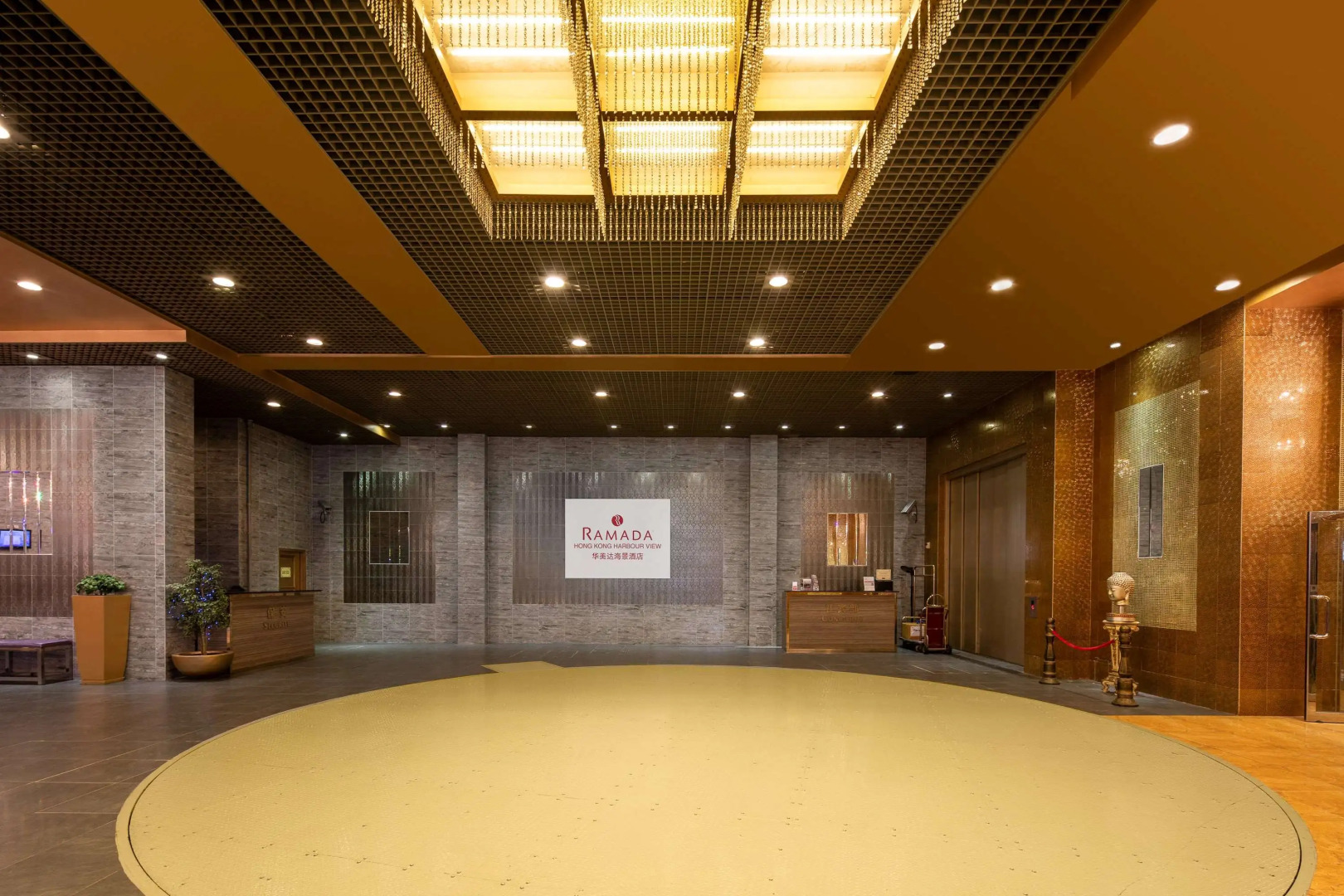 Photo - Ramada Hong Kong Harbour View