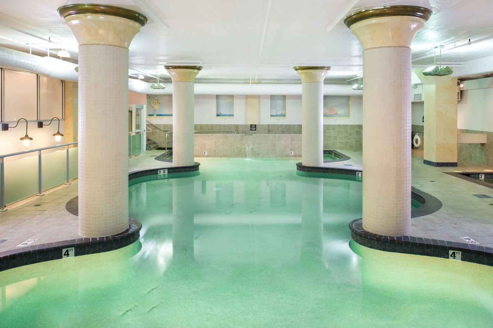 Photo - Embassy Suites by Hilton Portland Downtown