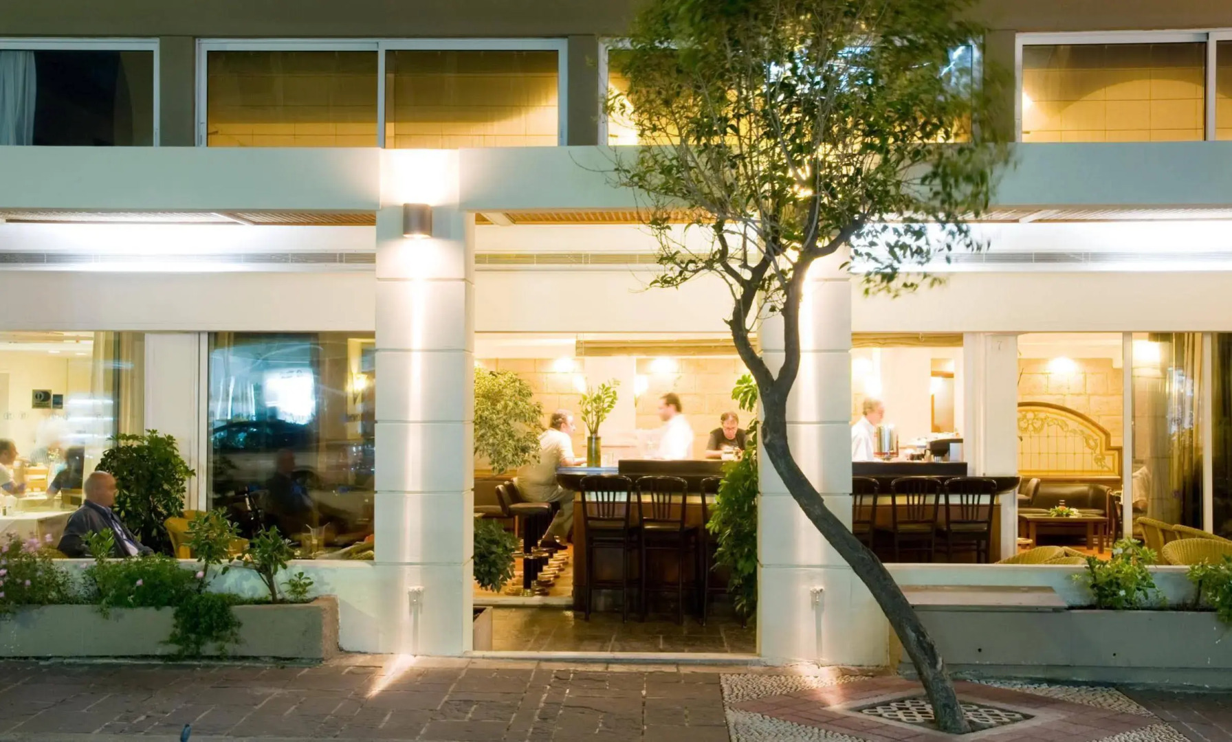 Photo - Best Western Plus Hotel Plaza