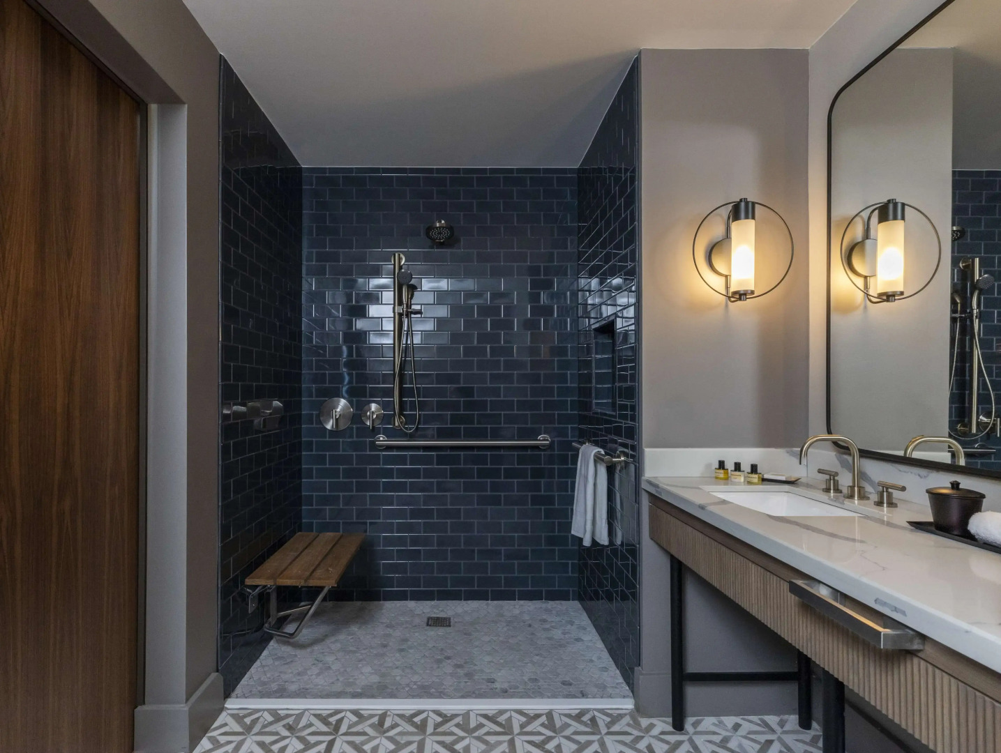 Photo - Thompson Savannah, by Hyatt