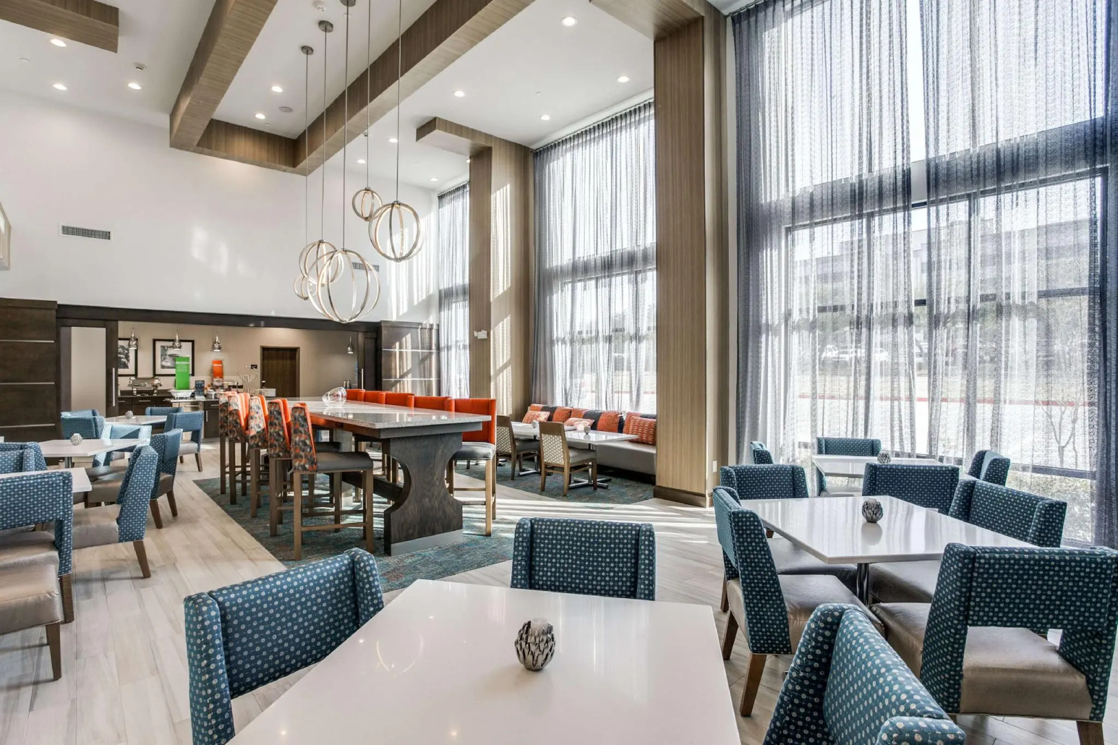 Photo - Hampton Inn & Suites Dallas-Central Expy/North Park Area