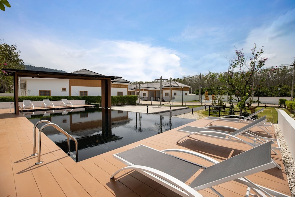 Japanese Style Villa Sunrise Garden B190