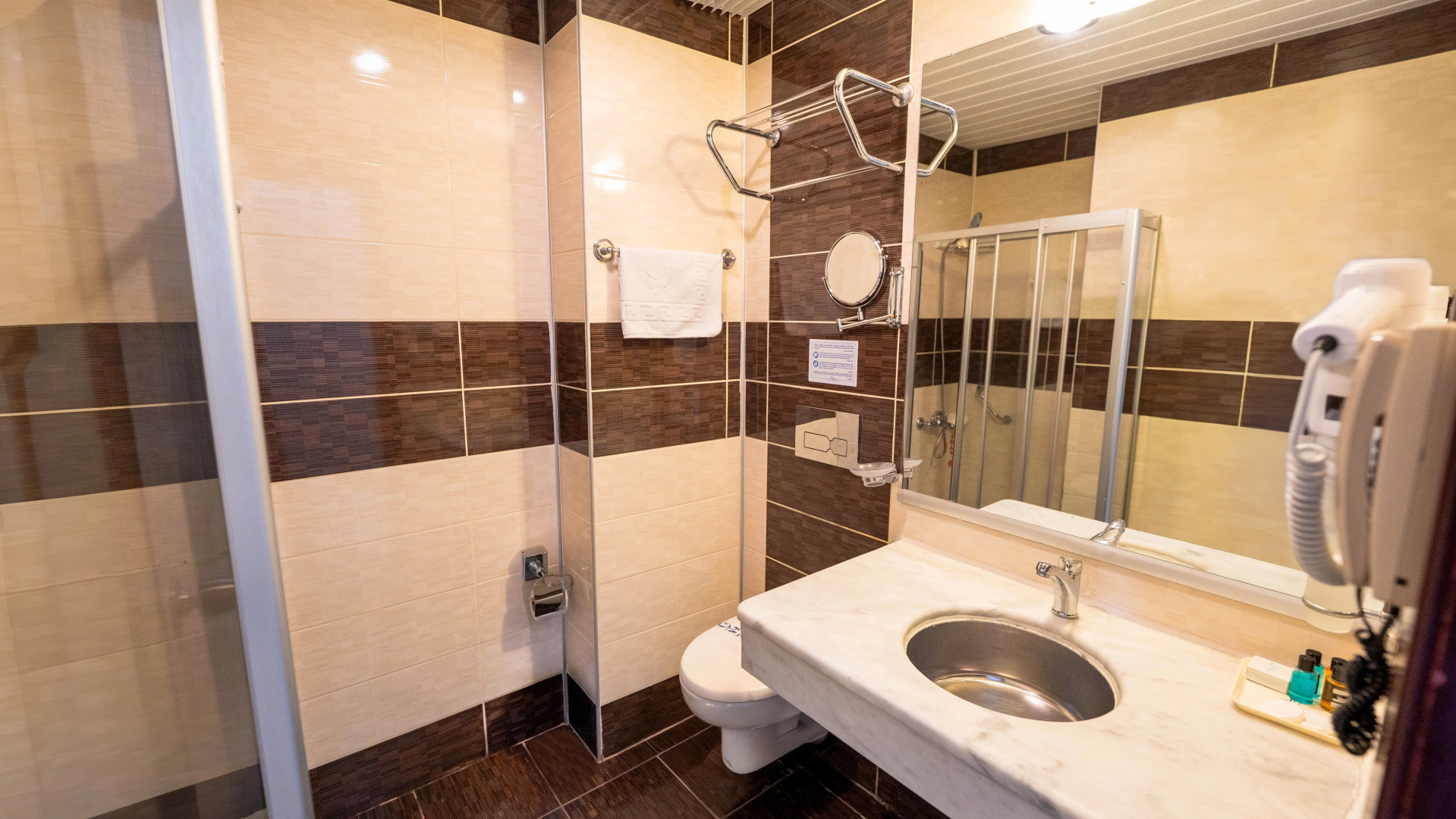 Photo - Galaxy Beach Hotel