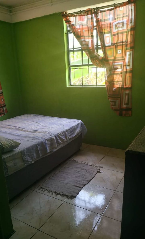Village No Thrill 2 Bed — фото 1