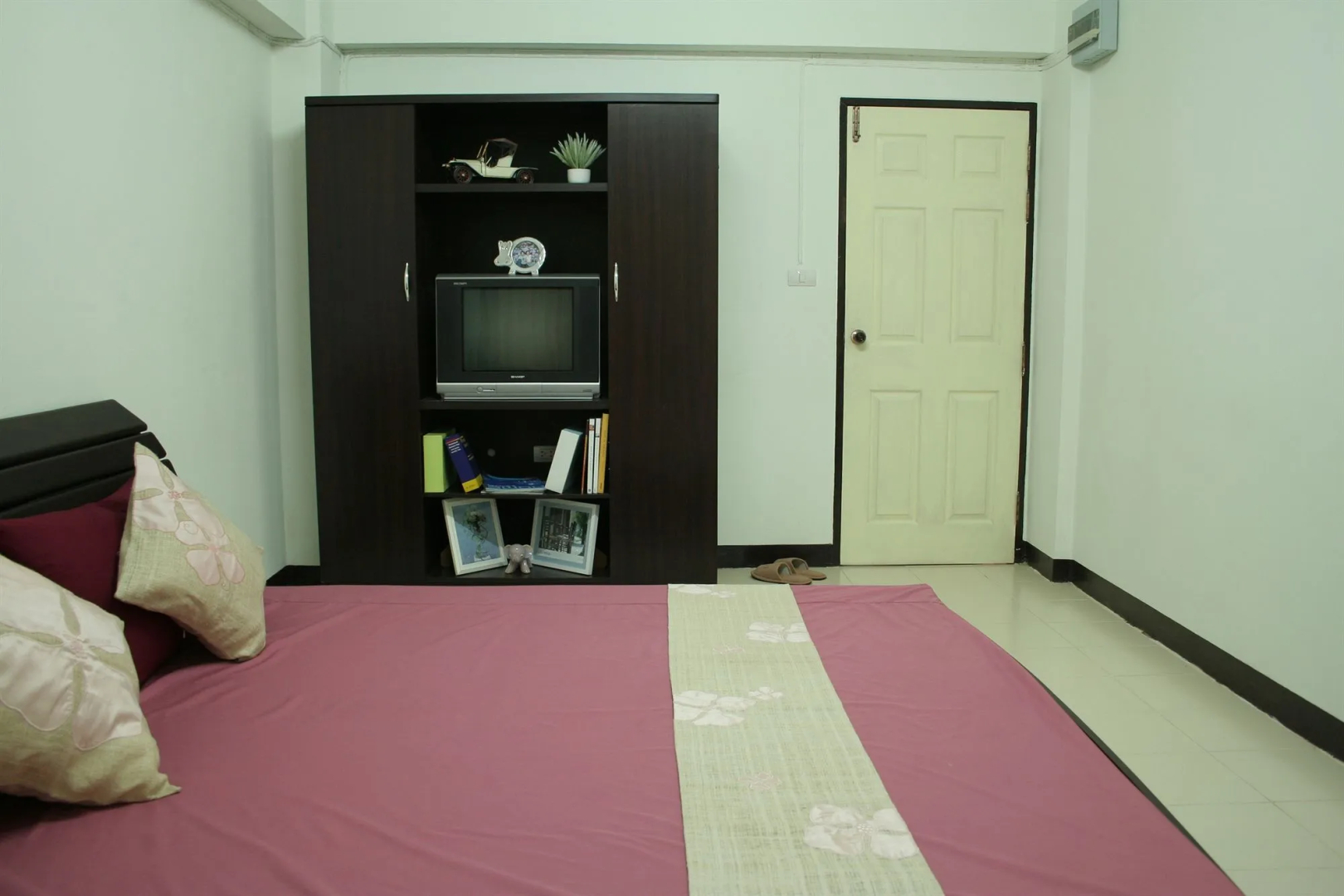 Photo - The European Place