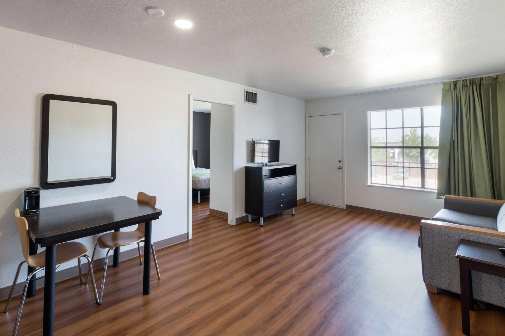 Photo - Studio 6-Arlington, TX