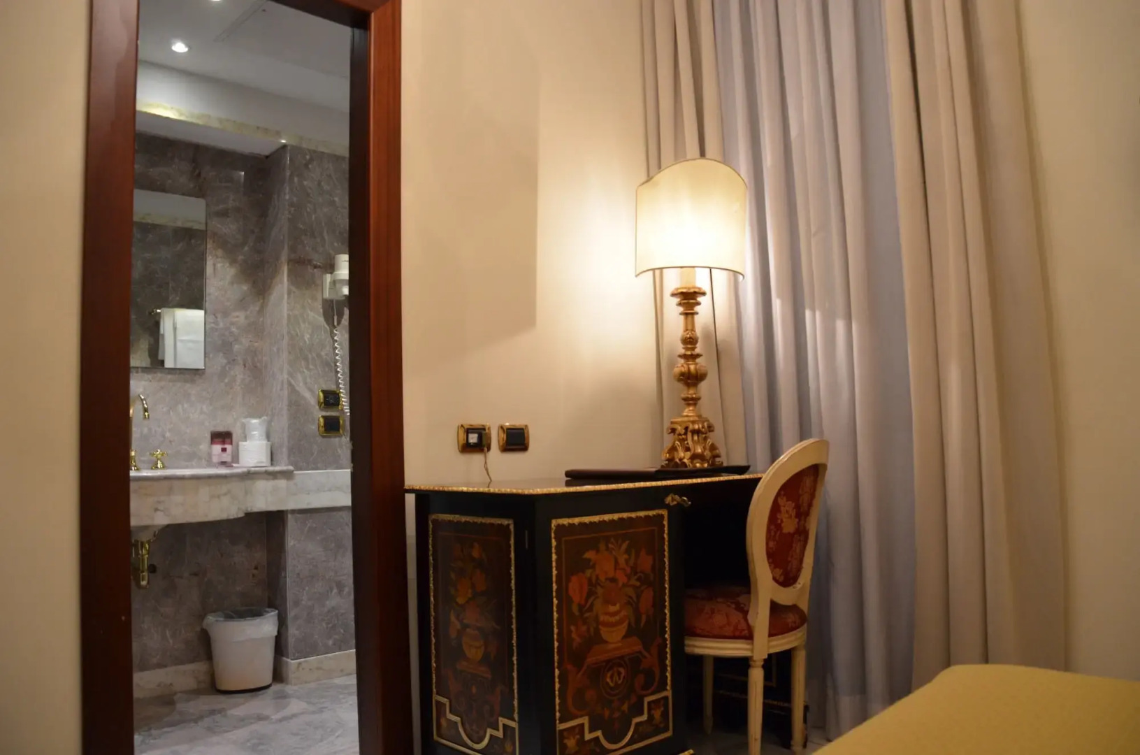 Photo - Hotel Des Epoques