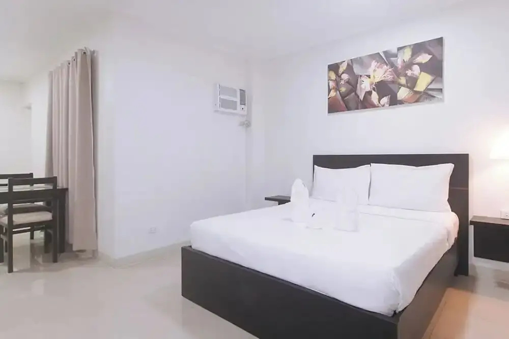 Photo - Propiedad Residences Makati