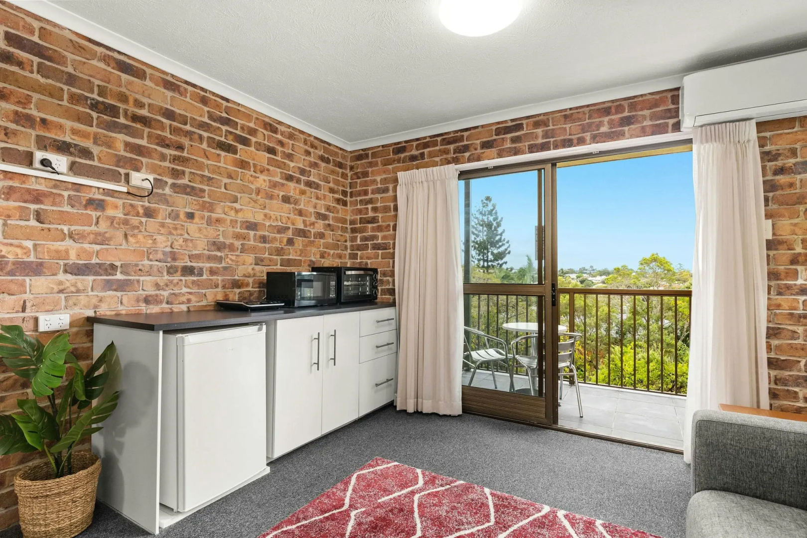 Photo - Toowong Villas