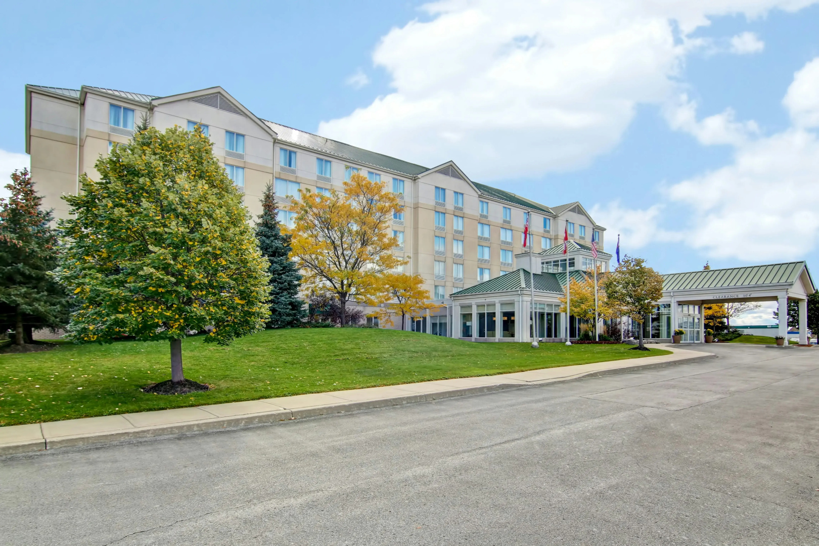 Photo - Hilton Garden Inn Toronto - Mississauga