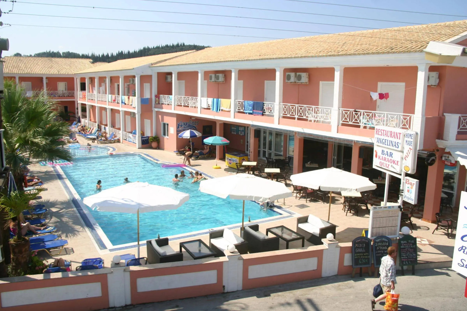 Photo - Angelina Hotel & Apartments