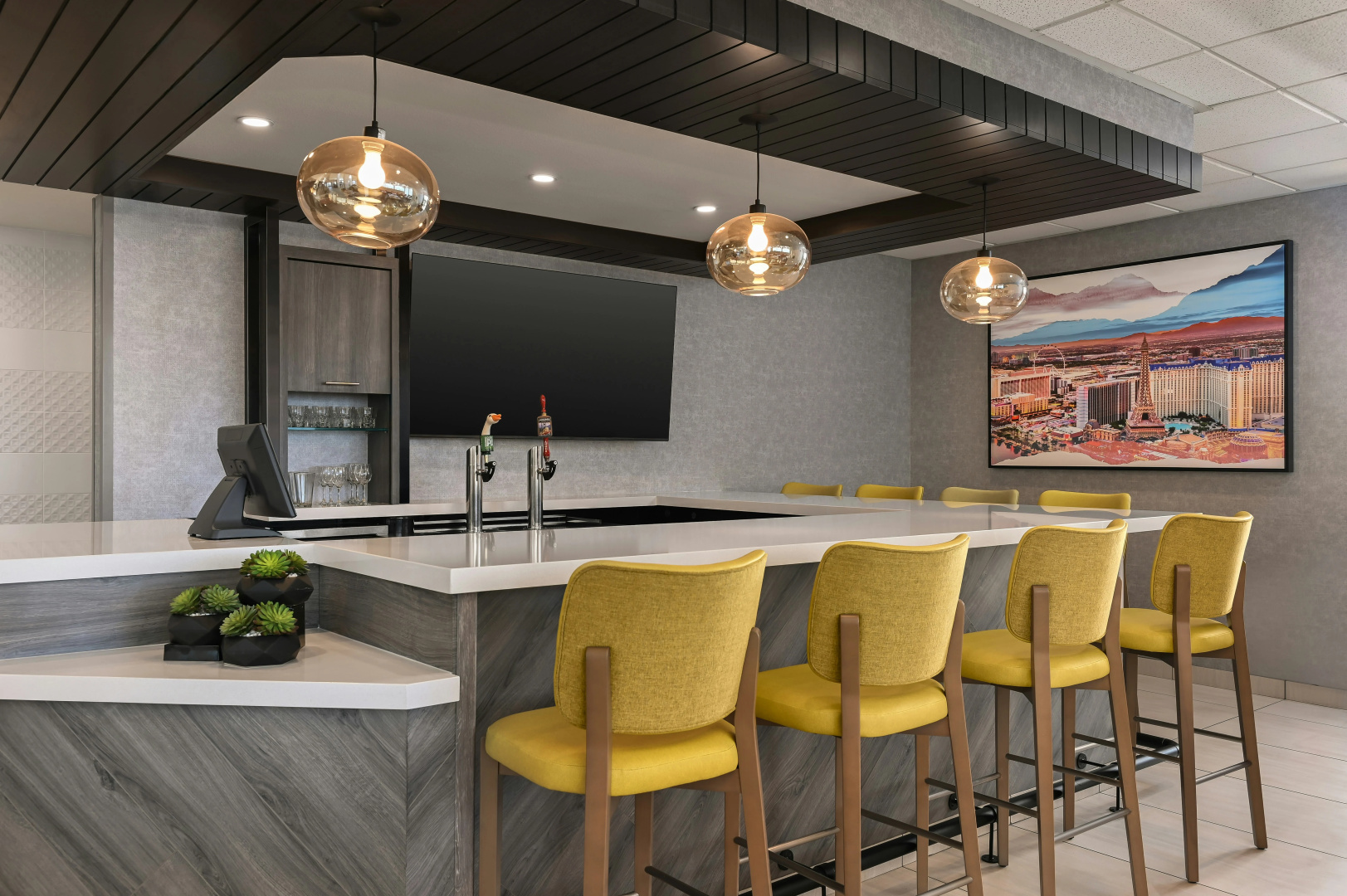 Photo - Hilton Garden Inn Las Vegas Strip South
