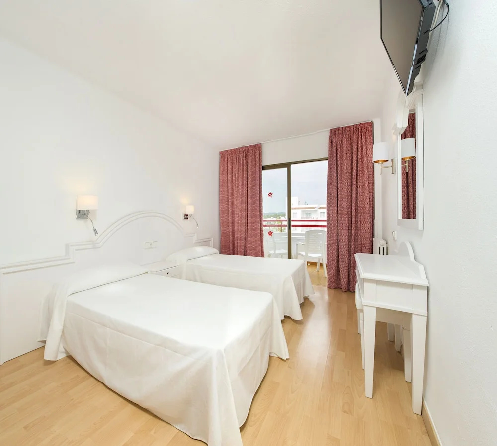 Photo - Coral Star Hotel