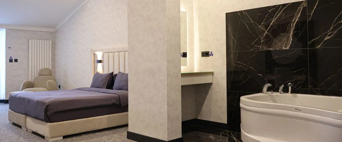 Home Plus Hotel