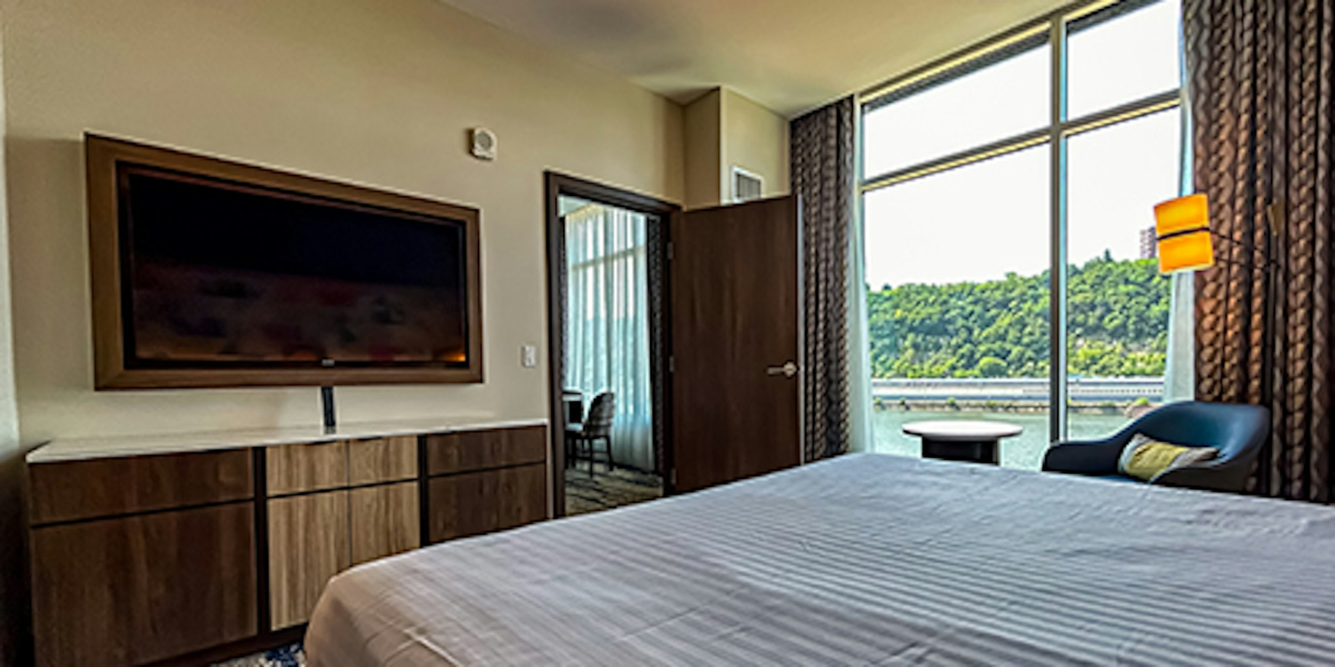 Foto - The Landing Hotel at Rivers Casino Pittsburgh