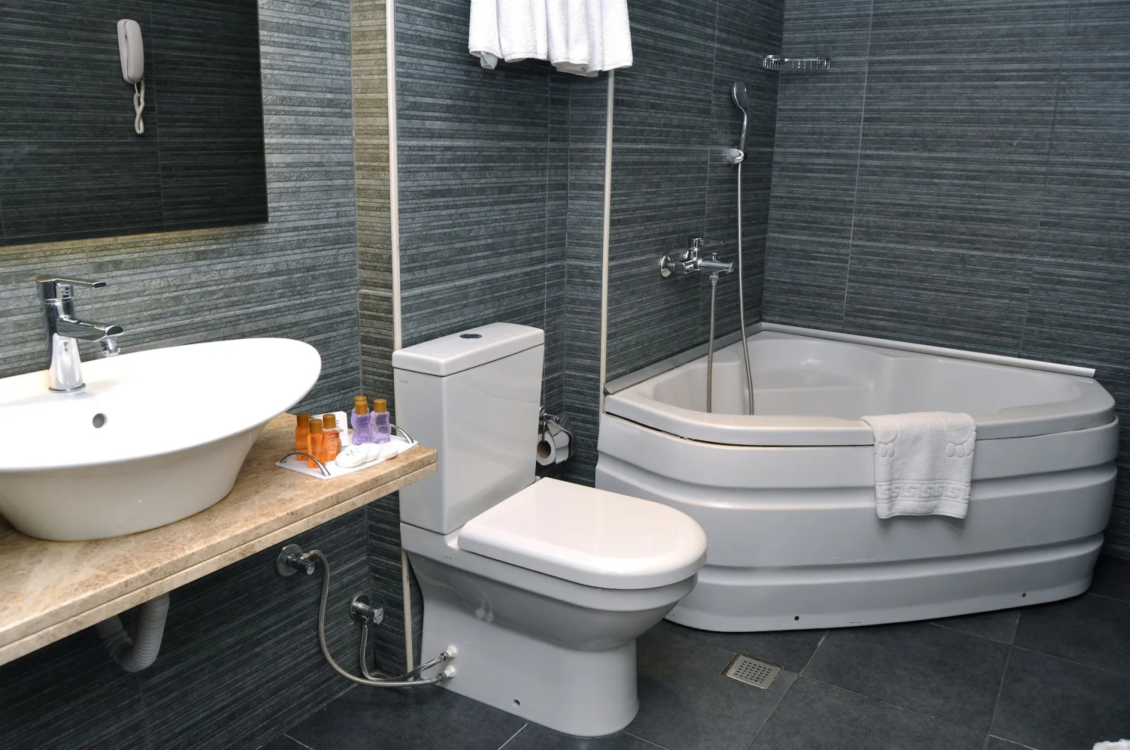 Foto - All Seasons Hotel