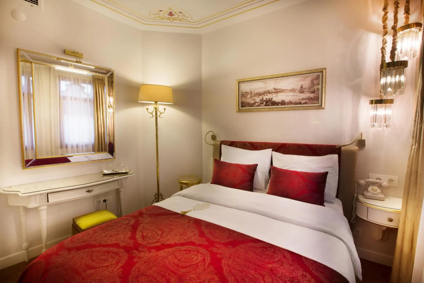 Photo - Valide Sultan Konagi