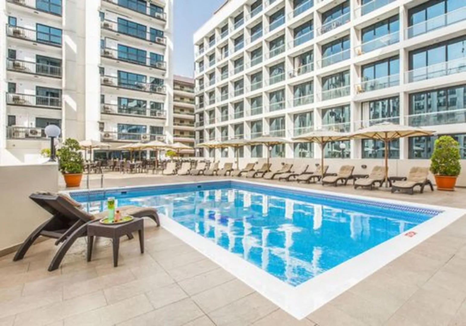 Photo - Golden Sands Suites