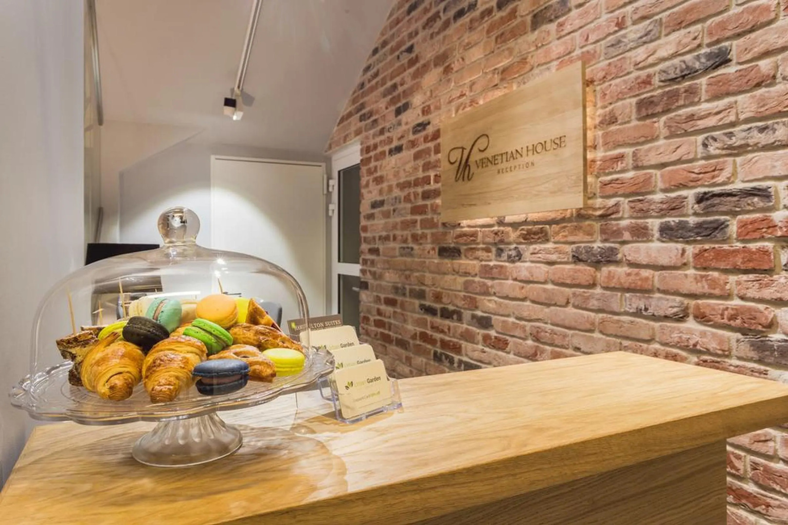 Photo - Venetian House Market Square Aparthotel