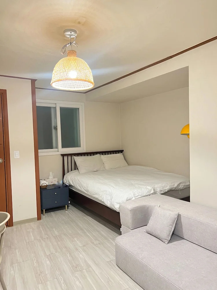 Photo - Jnineguesthouse