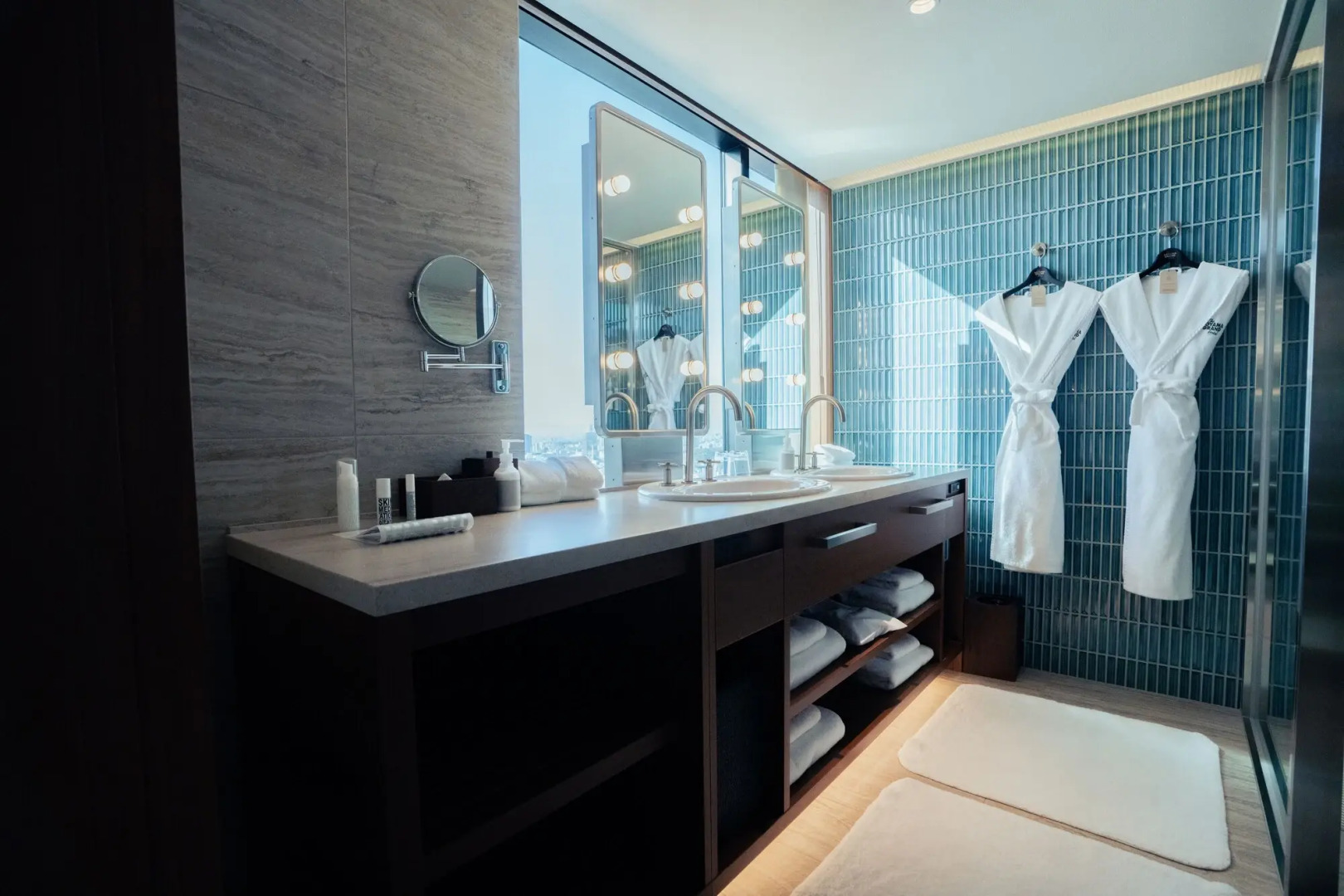 Photo - The Aoyama Grand Hotel