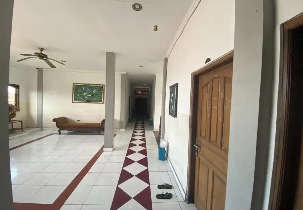 Foto - SUPER OYO 1927 Hotel Candra Adigraha