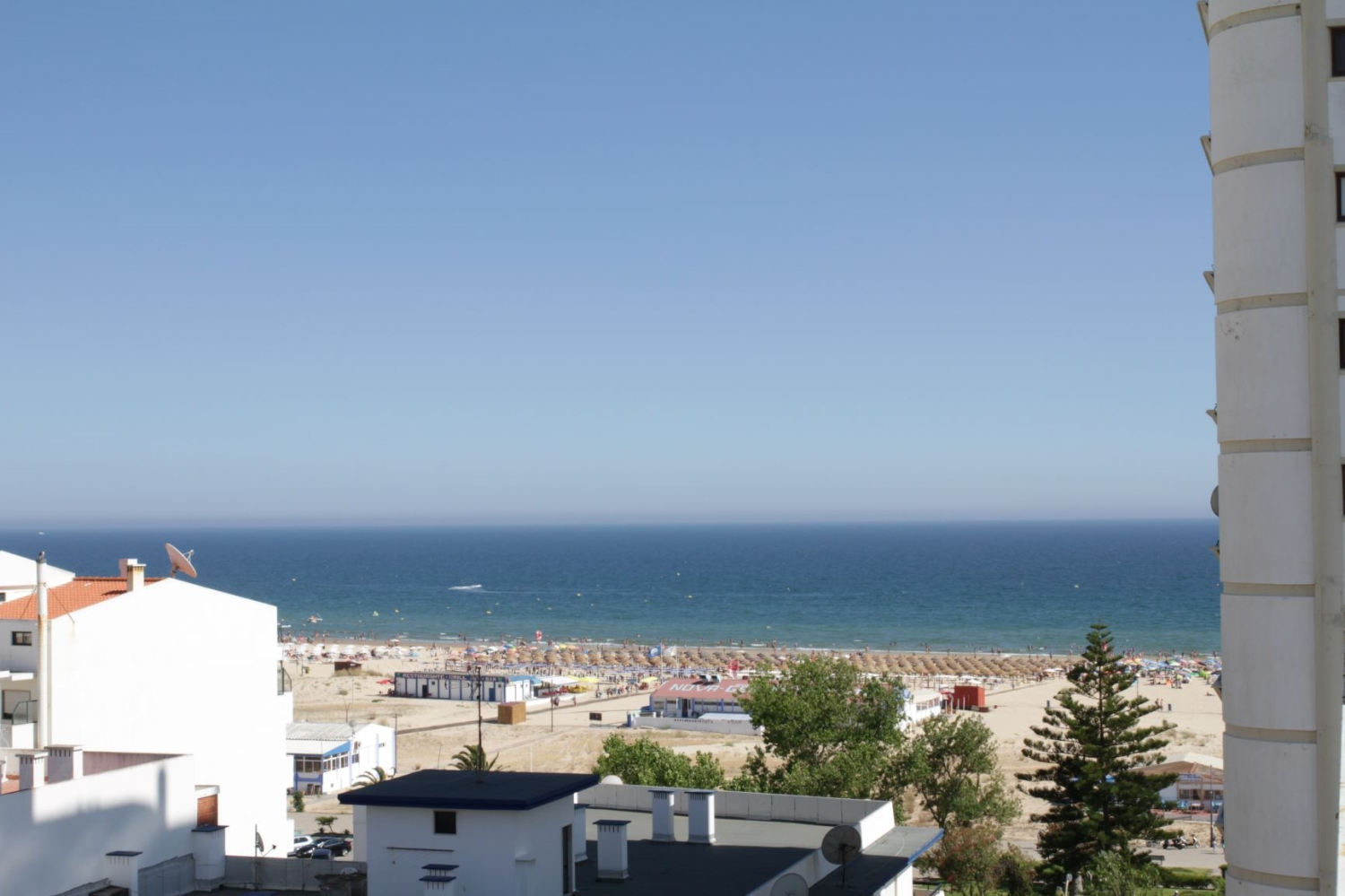 Photo - Baía Beach Hotel