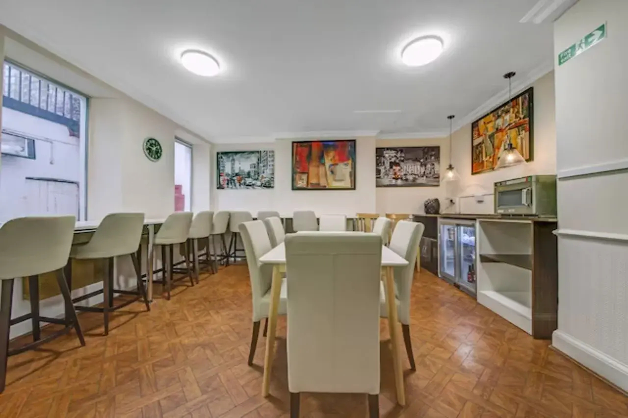 Foto - OYO 24 Sussex, London Paddington