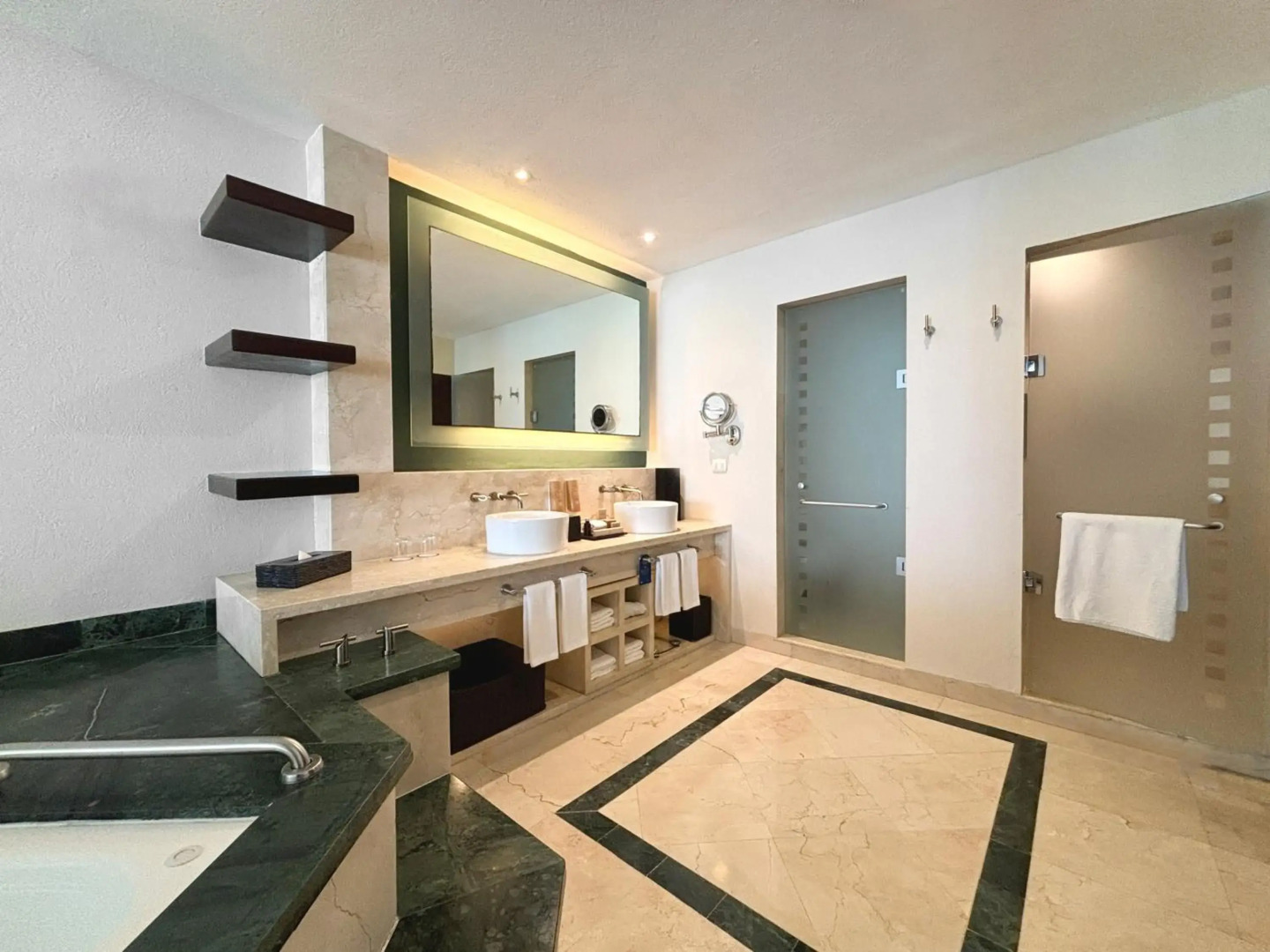 Photo - Royal Select at Grand Park Royal Cancún - All Inclusive - Adults Only