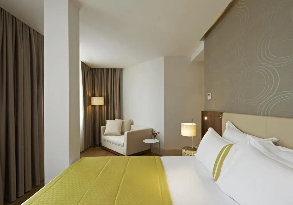 Photo - Four Points Flex by Sheraton Istanbul Taksim Square