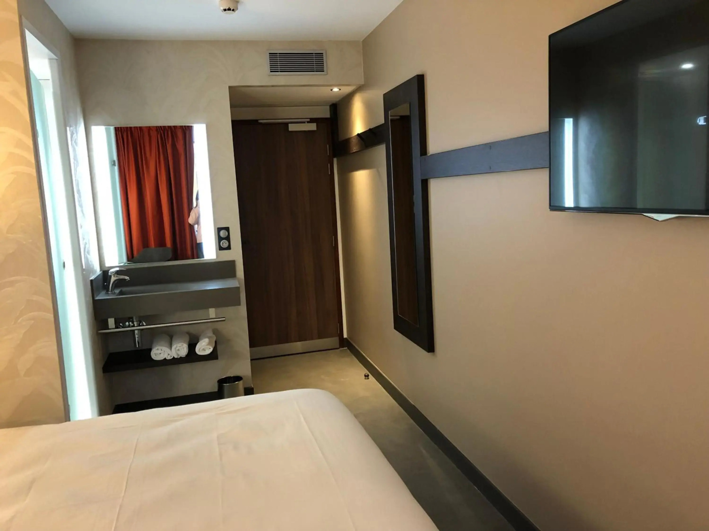 Photo - Ibis Budget Annecy sud-Poisy