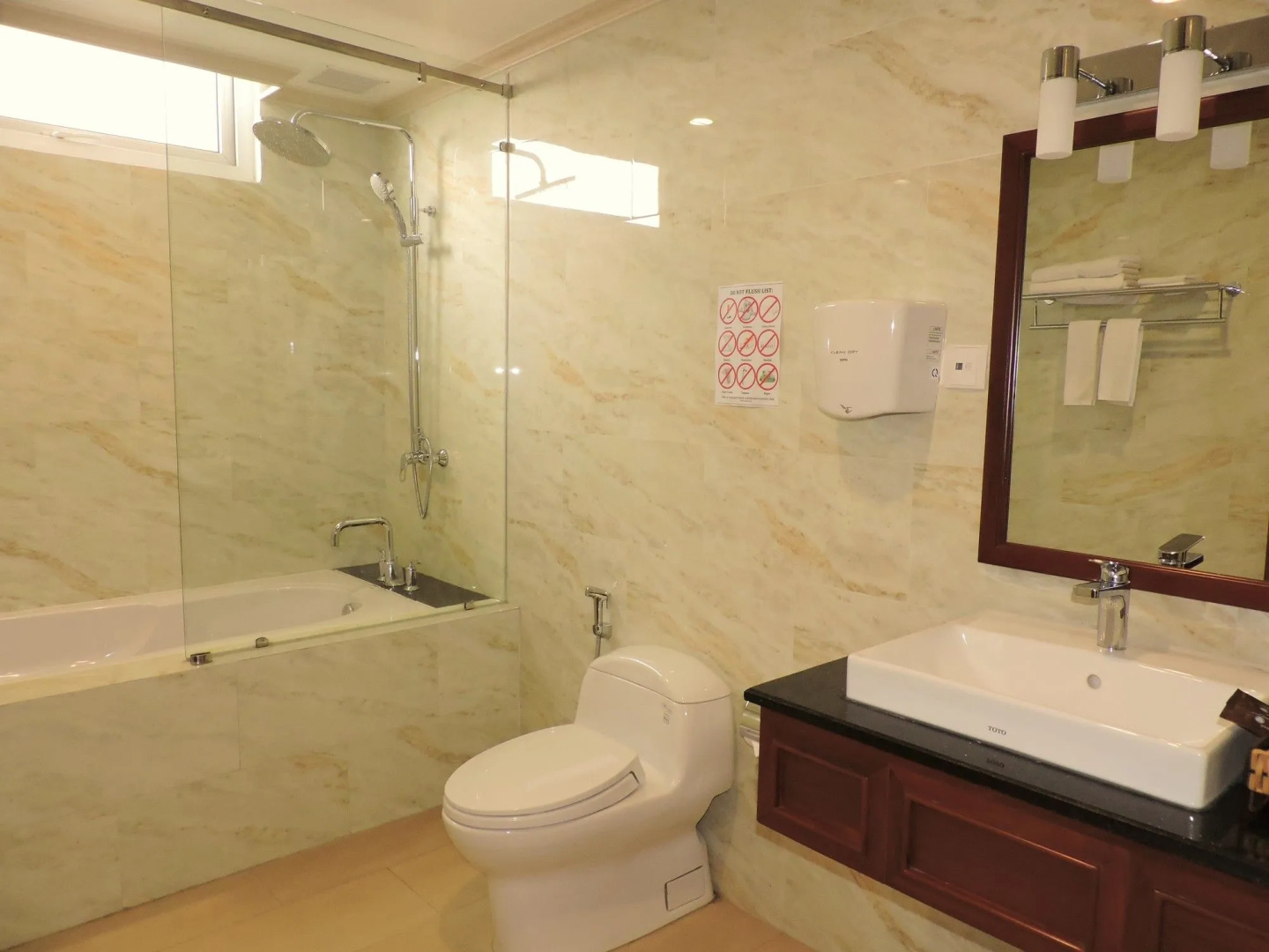 Photo - Minh Tam Phu Nhuan Hotel & Spa