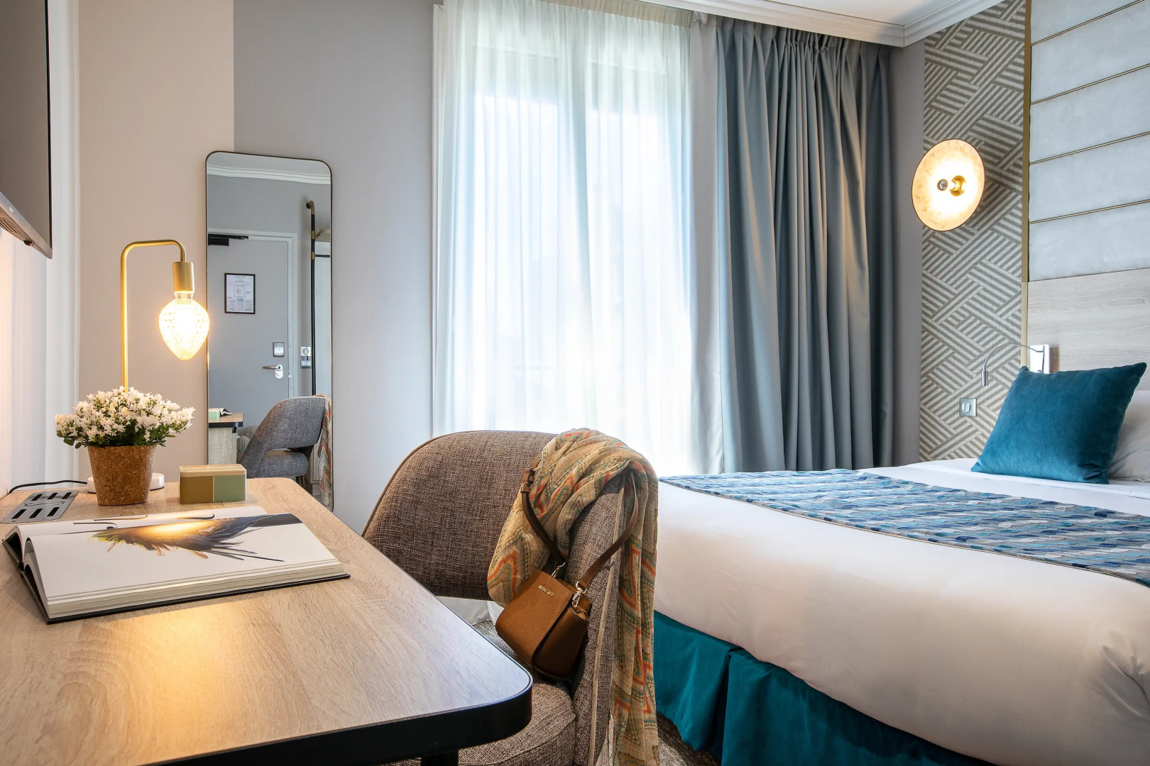 Photo - Hôtel Nude Paris - Color Vision