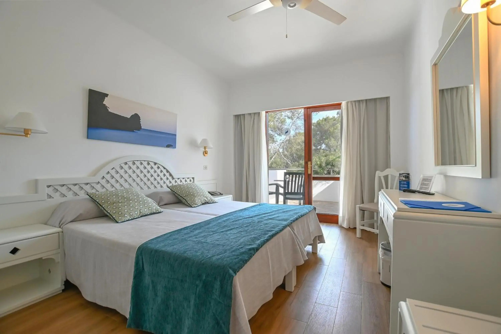 Photo - Hotel Pinos Playa