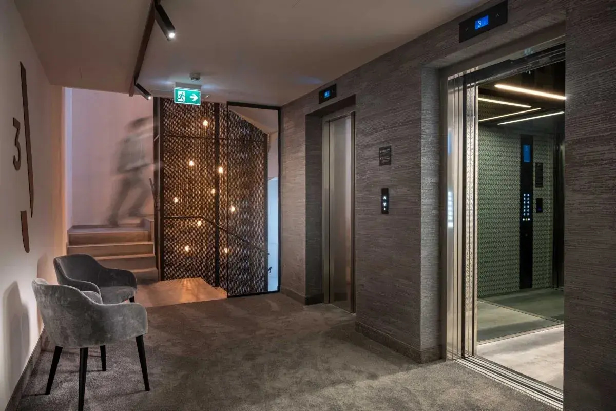 Photo - J44 Lifestyle hotel