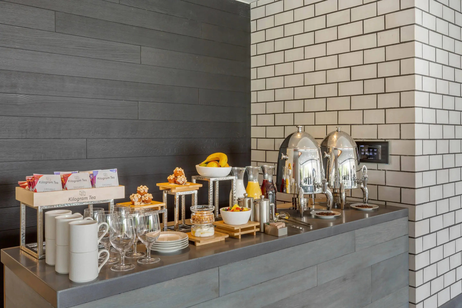 Photo - Cambria Hotel Boston Downtown - Seaport