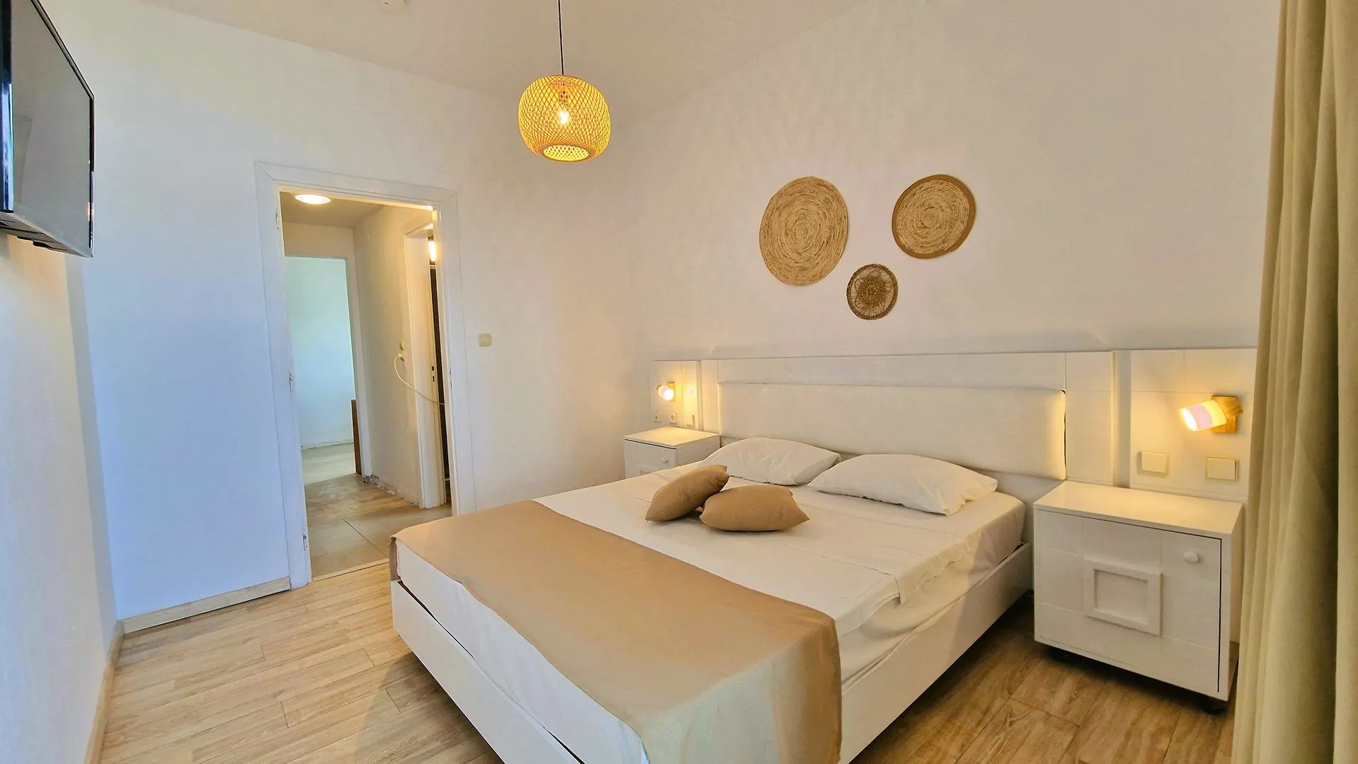 Photo - Sunset Beach Hotel