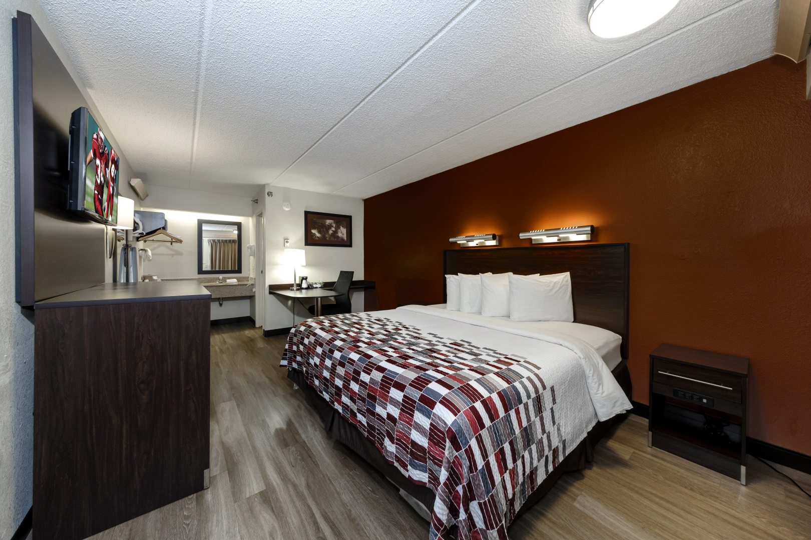Photo - Red Roof Inn Tampa - Brandon