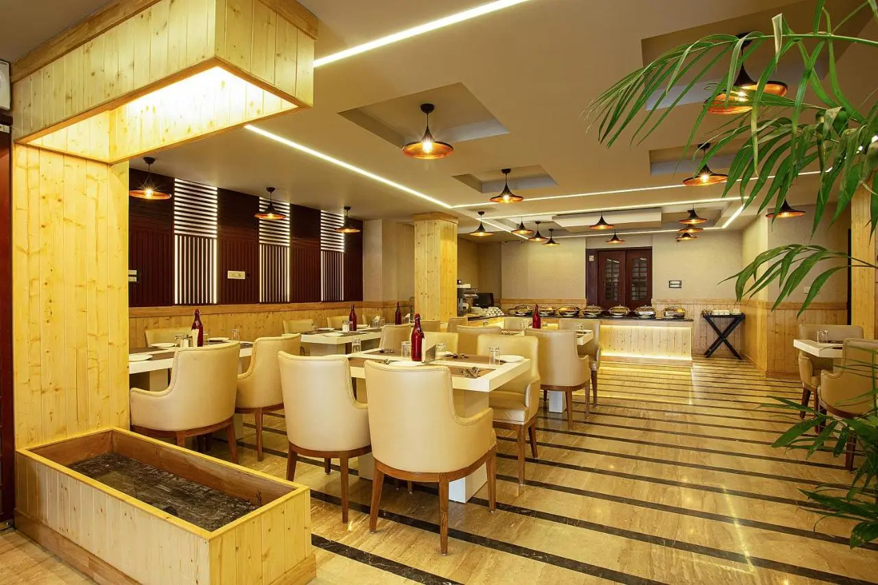 Photo - The Lohmod Premier On Delhi- Gurgaon Expressway Adj Aerocity -With Free Airport Pickup