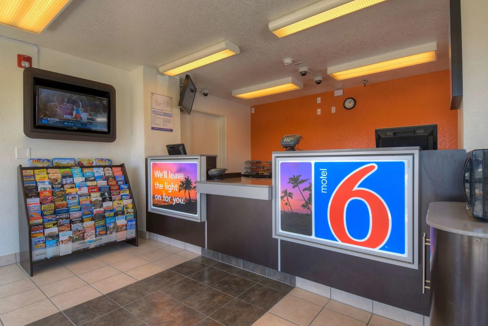 Photo - Motel 6 Santa Ana, CA