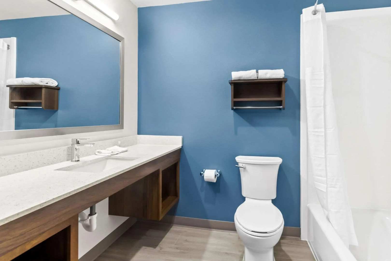 Photo - WoodSpring Suites South Houston Hobby