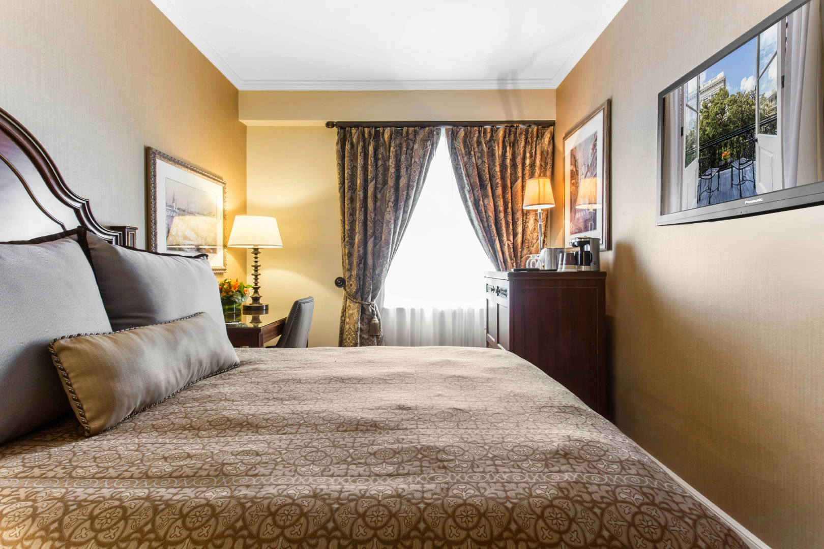 Photo - Omni Royal Orleans Hotel