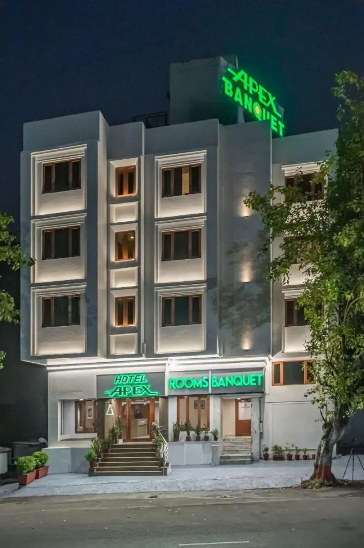 Foto - Hotel Apex Surat