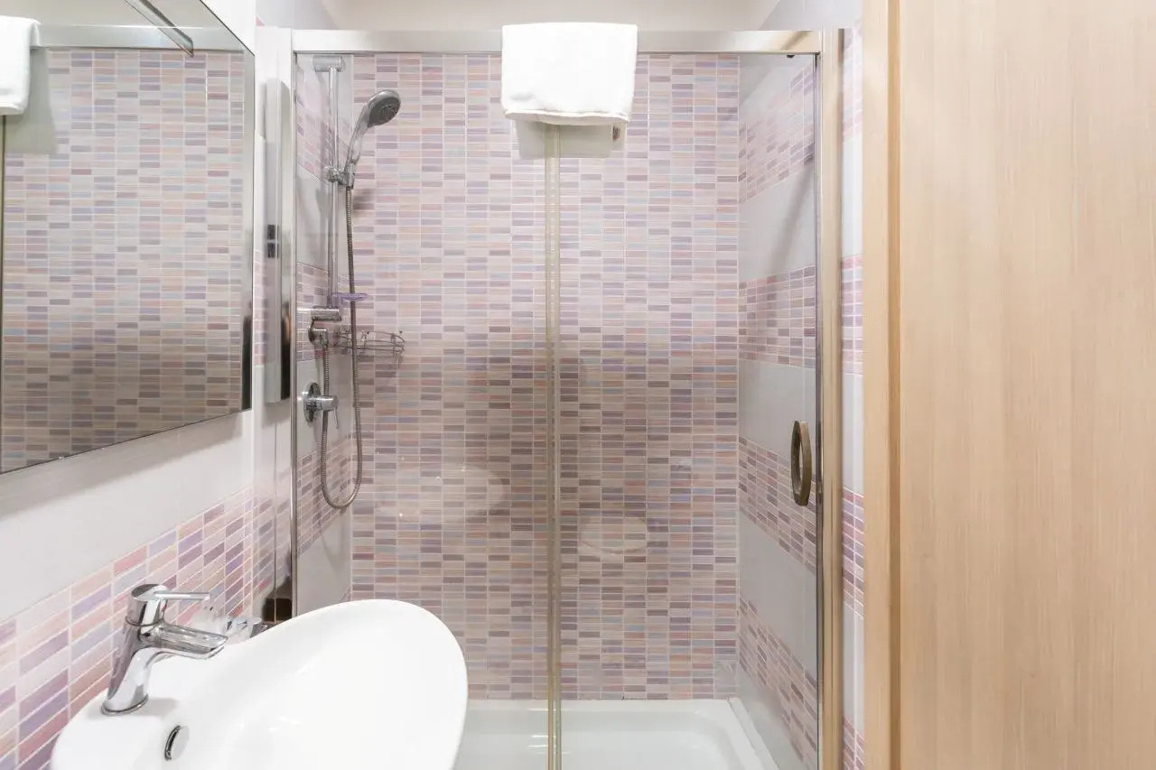 Foto - HOTIDAY Room Collection - Roma Barberini